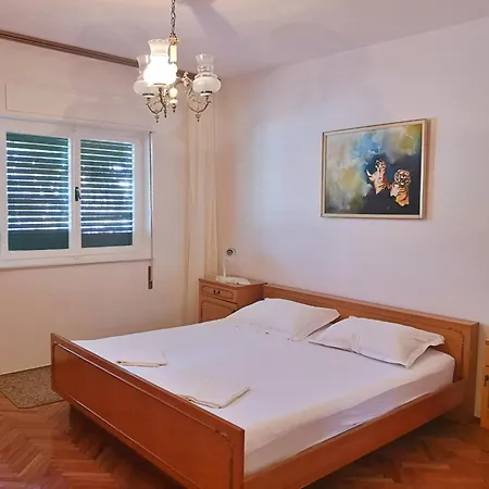 Milena Apartment *