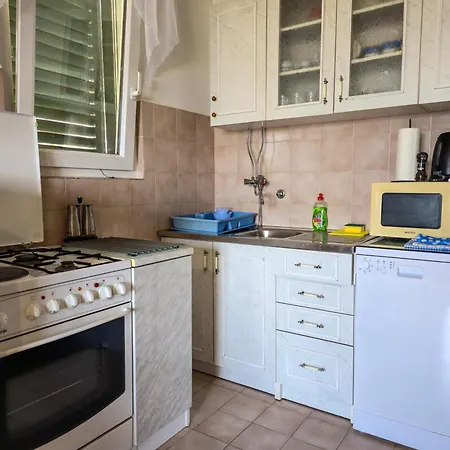 Milena Apartment Omis